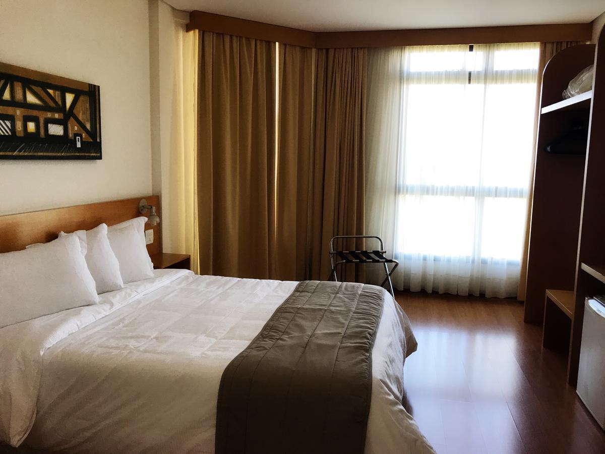 Serema Palace Hotel ลาวราส ภายนอก รูปภาพ